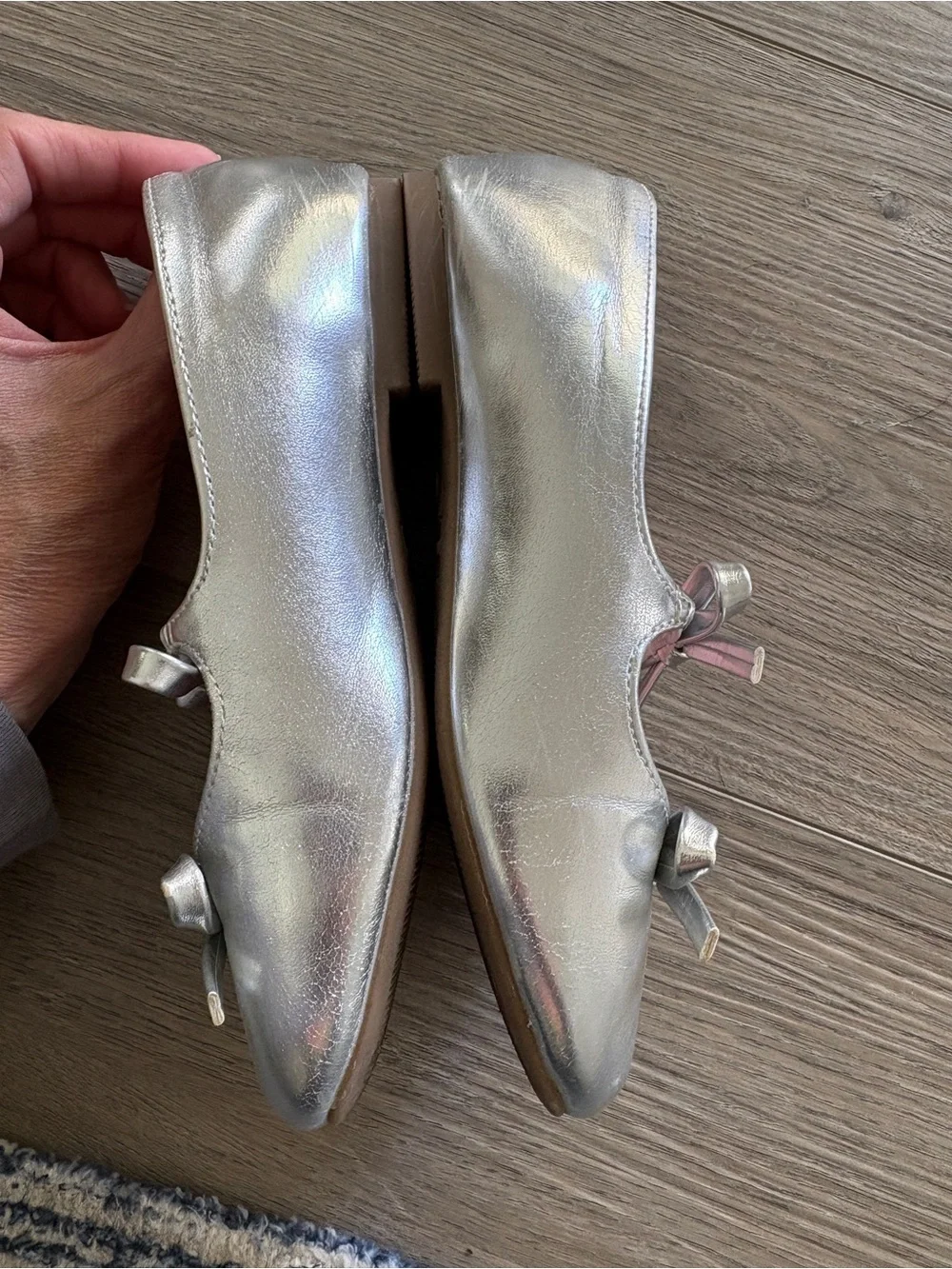 Nordstrom Girl’s Kids Silver Metallic Bow Flat Ballerina Shoes Size 13